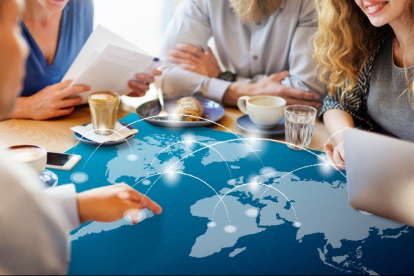 Çoklu Dil Desteği Kullanıcı Deneyimini ve Dijital Kapsayıcılığı Nasıl Güçlendiriyor?